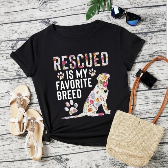 Tops - ⭐HP 1/15⭐ Tee with "Rescued is My Favorite Breed"